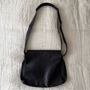 SOLD - M0851 - Black Leather Crossbody Bag